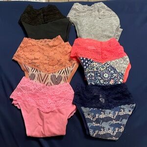 Lot of 6 VS Thongs